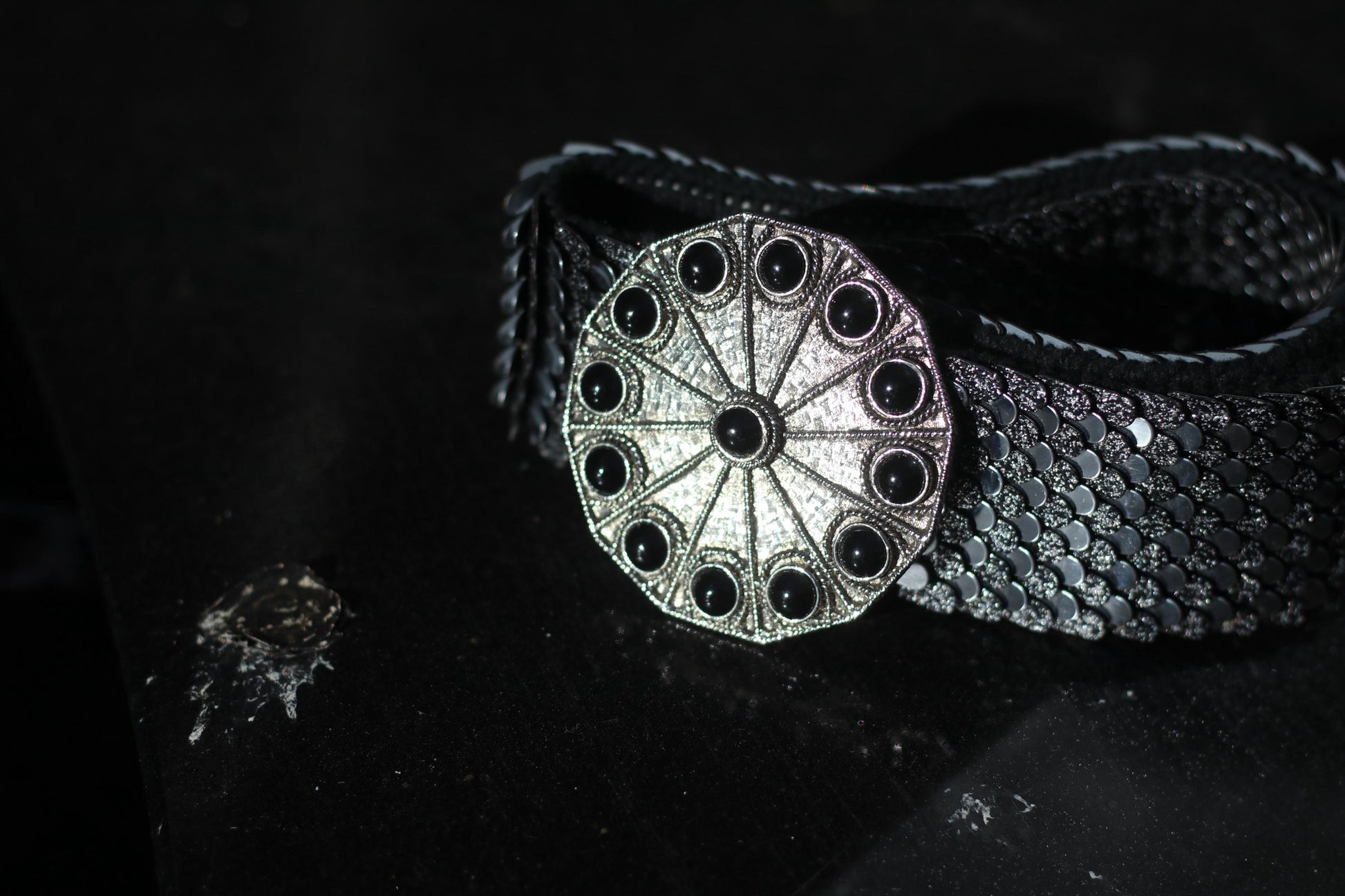 Vintage Metallic 80s Waist Belt with Black Stone Buckle | Statement Reflective Scale Texture | Disco Glam Party Accessory