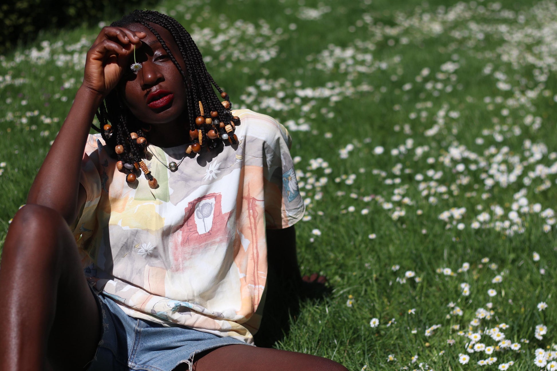 Vintage Pastel Abstract Print Blouse: 80s/90s Retro Button-Up (S-M)