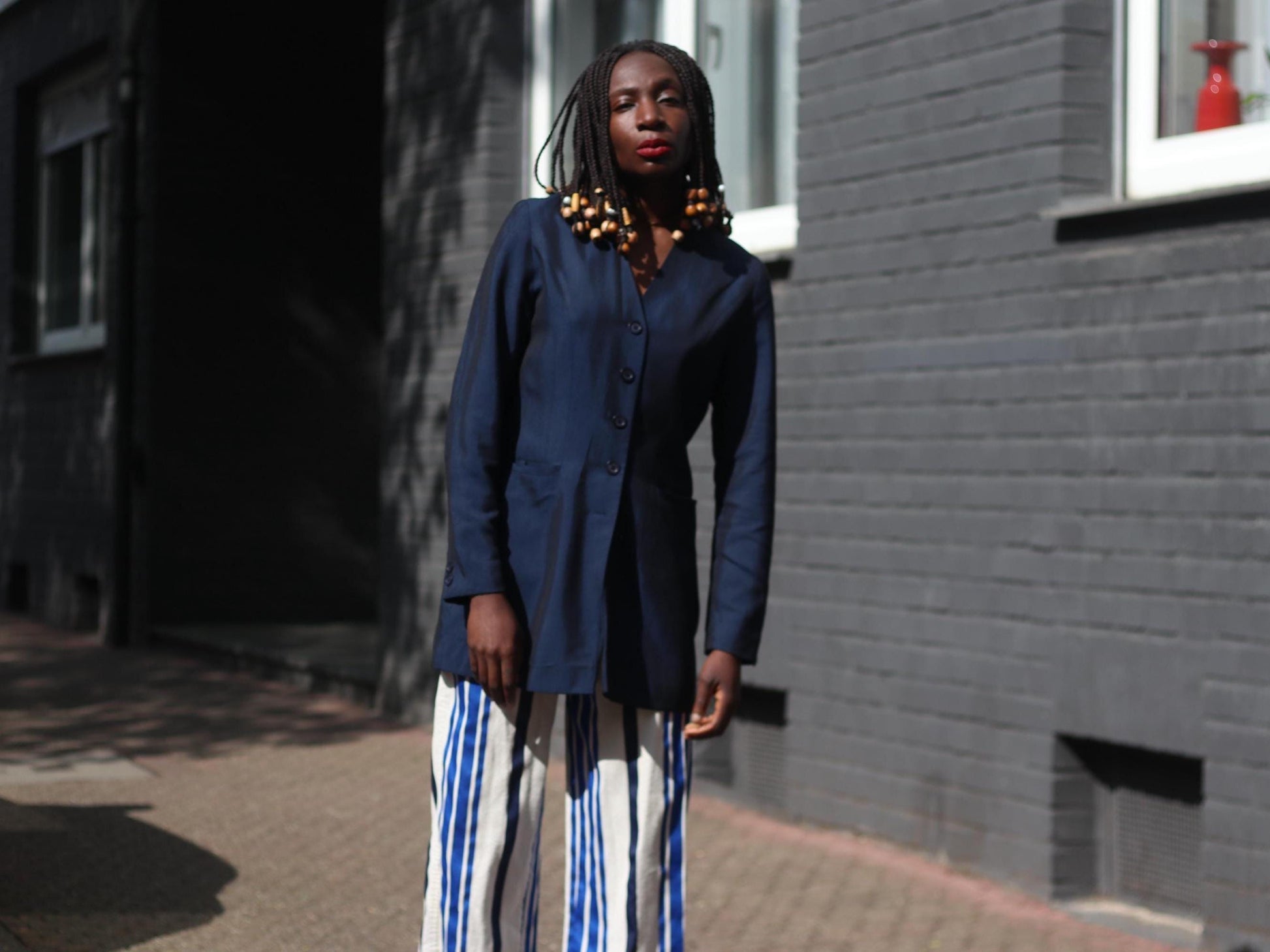 Vintage 90s Blue Blazer: Oversized Minimalist Office Jacket
