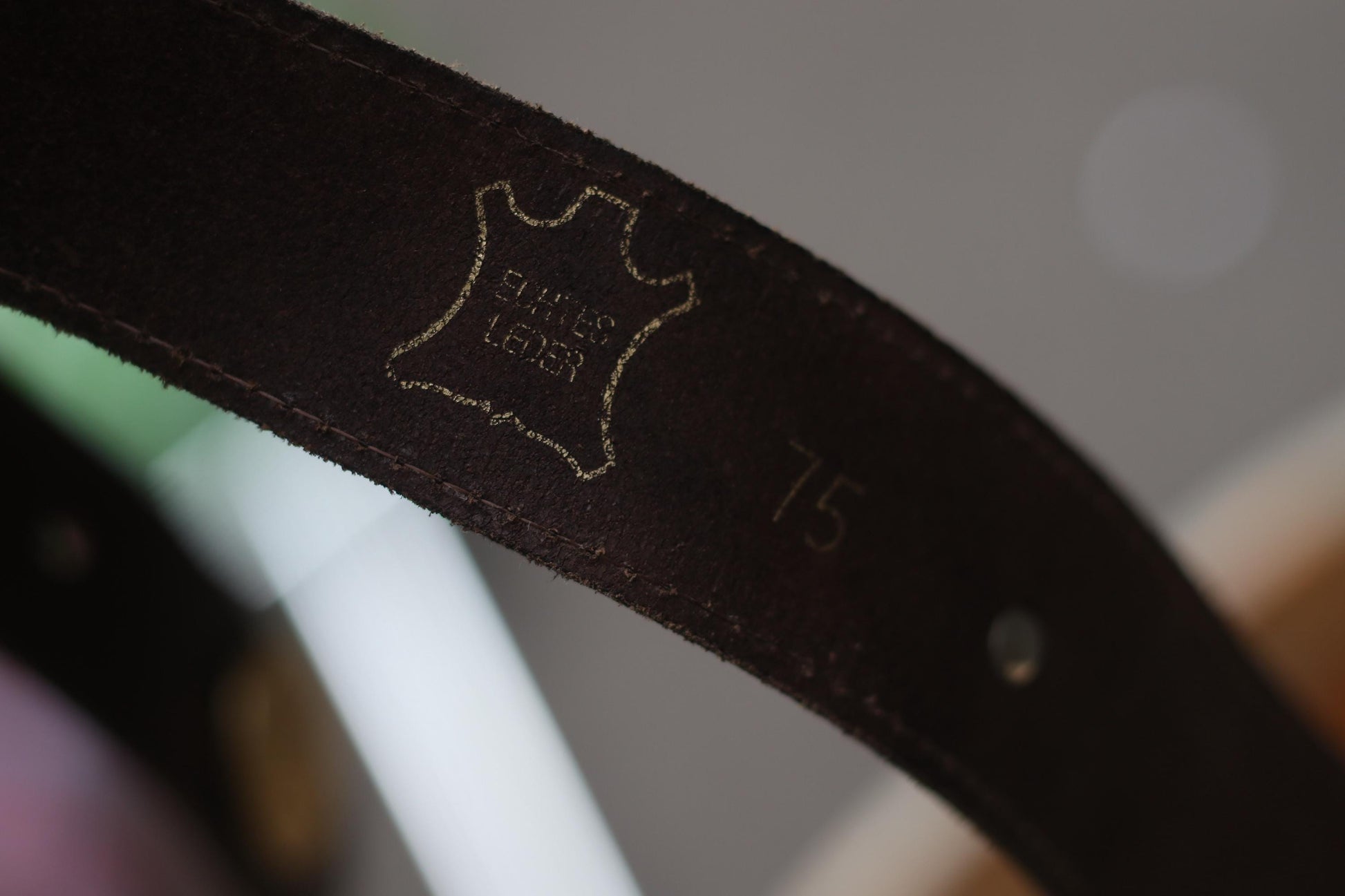 Vintage Western Leather Belt | Wide Brown Cowgirl Belt with Hammered Brass Accents & Gold Buckle | Retro Rodeo Statement Belt