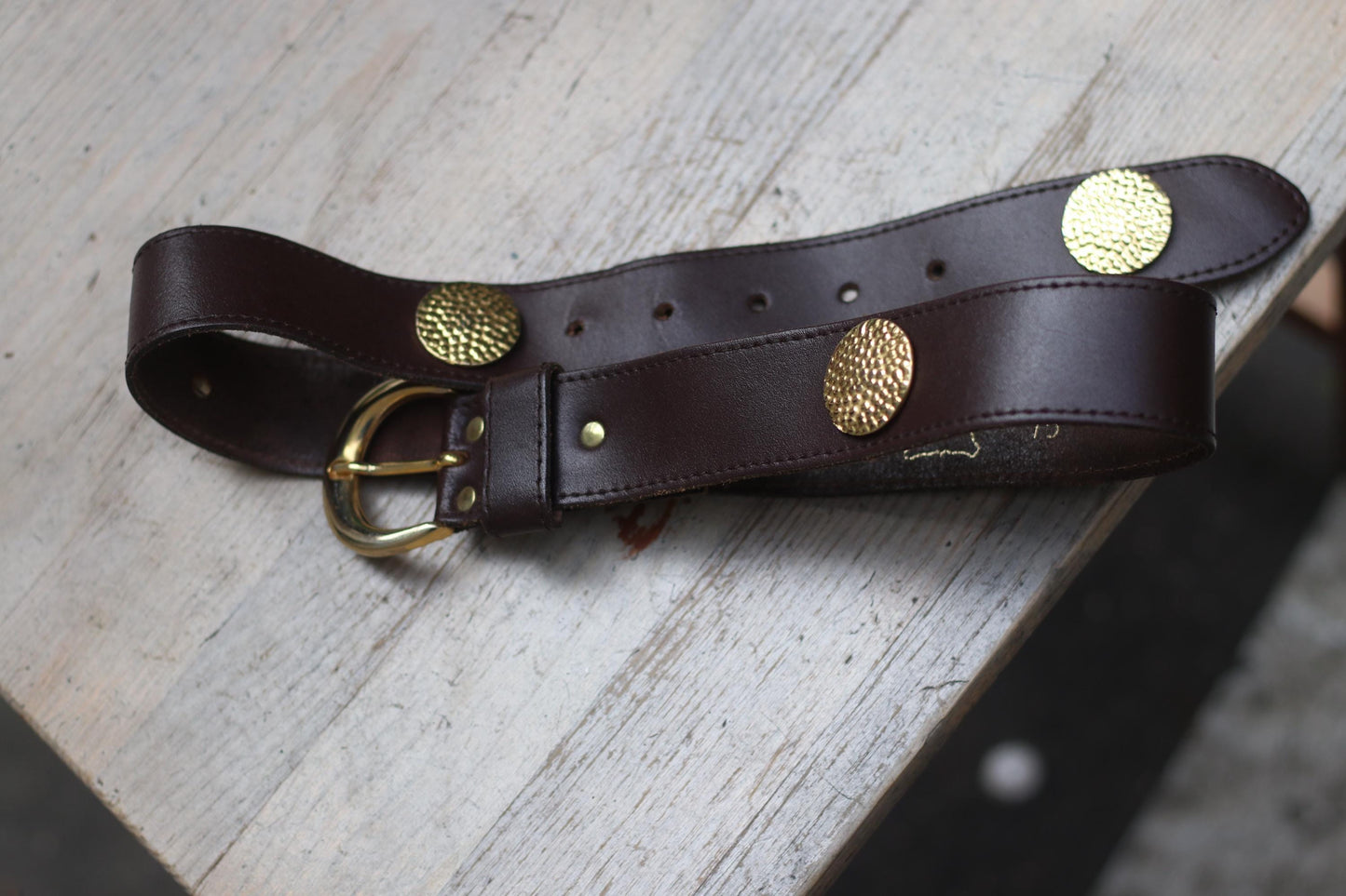 Vintage Western Leather Belt | Wide Brown Cowgirl Belt with Hammered Brass Accents & Gold Buckle | Retro Rodeo Statement Belt