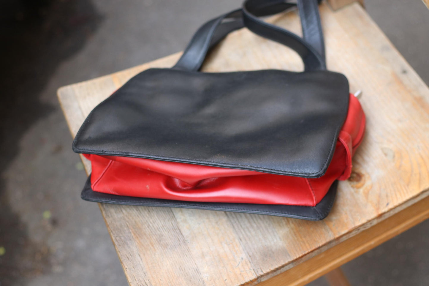 Vintage 90s Two-Tone Leather Shoulder Bag: Black & Red Minimalist Handbag