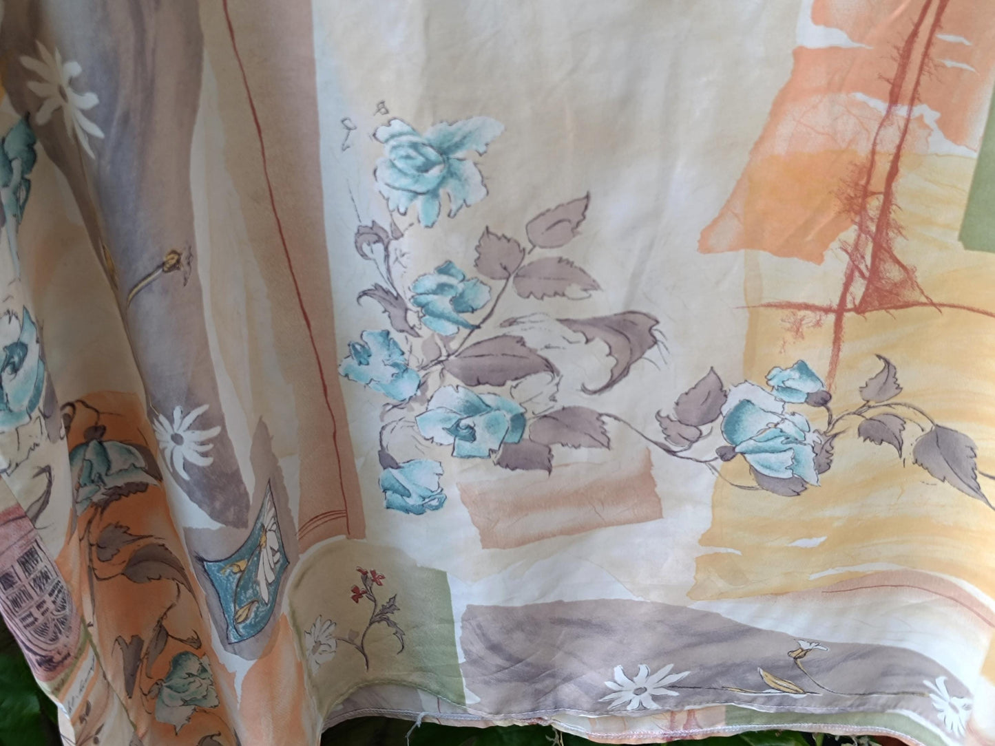 Vintage Pastel Abstract Print Blouse: 80s/90s Retro Button-Up (S-M)