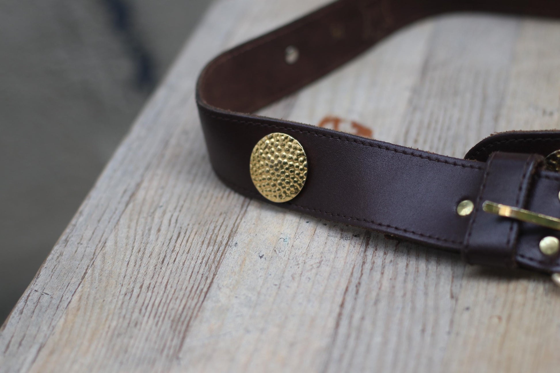 Vintage Western Leather Belt | Wide Brown Cowgirl Belt with Hammered Brass Accents & Gold Buckle | Retro Rodeo Statement Belt