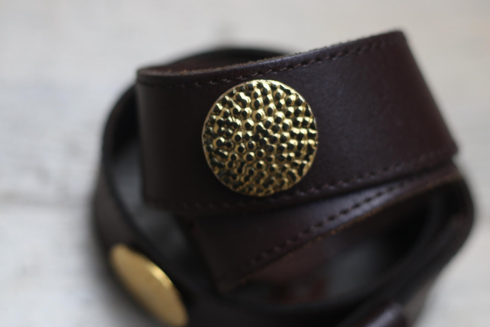 Vintage Western Leather Belt | Wide Brown Cowgirl Belt with Hammered Brass Accents & Gold Buckle | Retro Rodeo Statement Belt