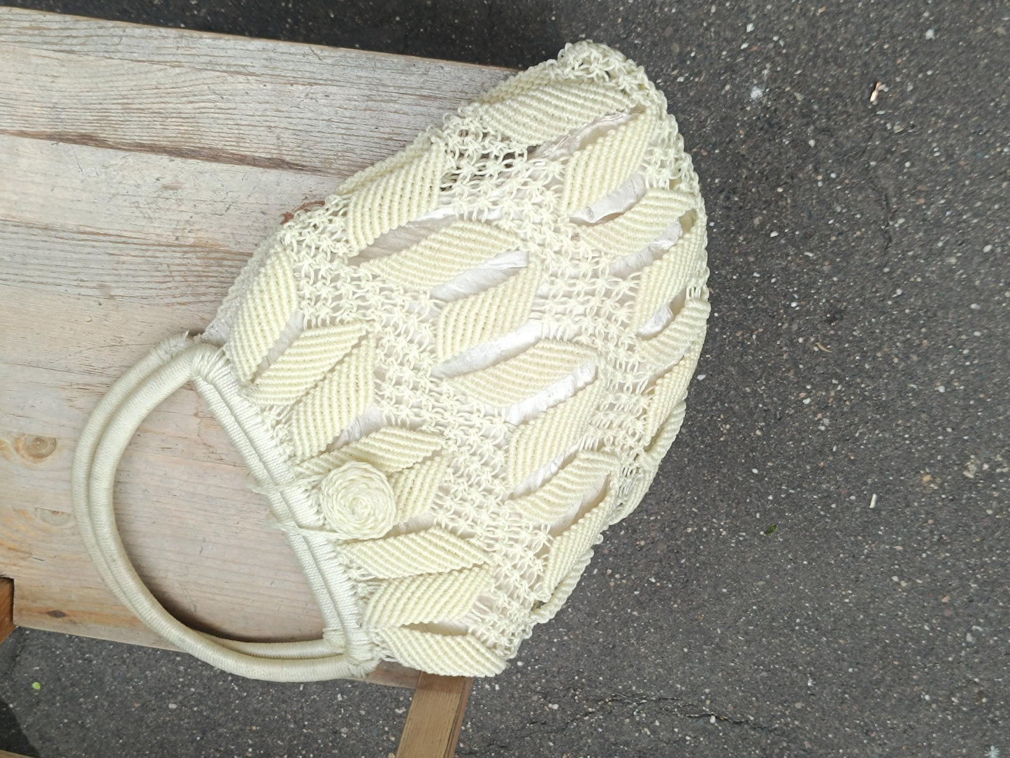 70s Cream Woven Bag: Vintage Bohemian Shoulder Handbag