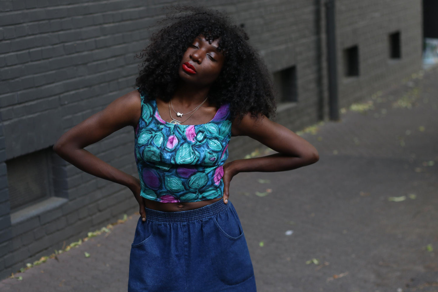 80s Floral Cropped Top: Handmade Vintage Sleeveless Blouse