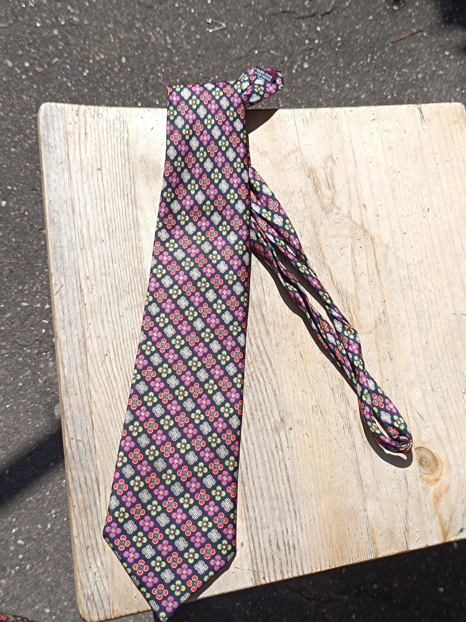 Vintage Silk Floral Tie for Men | Colorful Designer Necktie | Pure Silk Patterned Retro Accessory | Gift for Him | Statement Tie