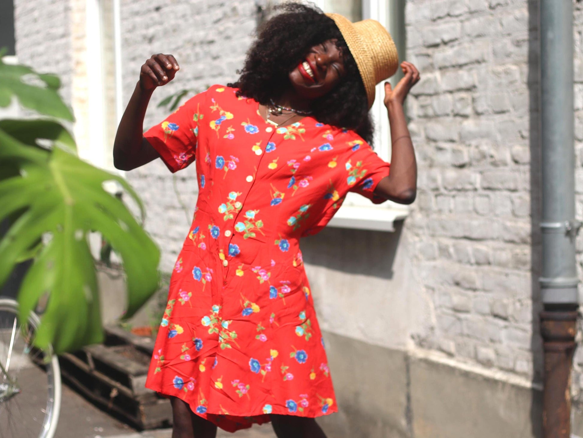 80s Vintage Red Floral Playsuit – Short Sleeve Romper with Button Front, Retro Festival Outfit, Summer One Piece