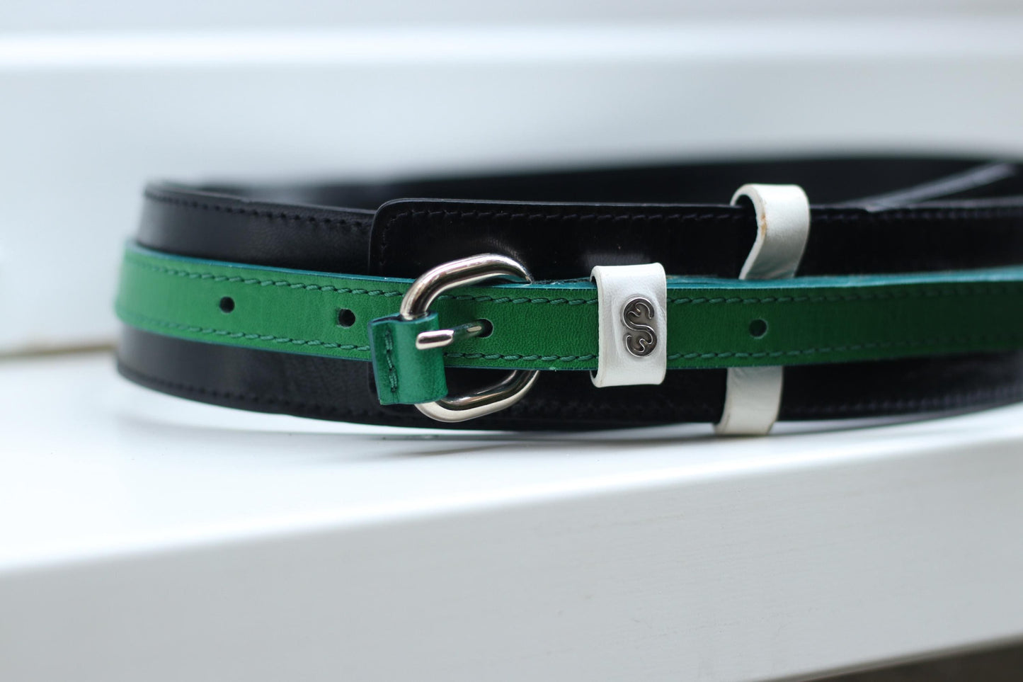 Vintage Escada Sport Reversible Leather Belt – Black & Green D-Ring Buckle – Designer Wide Waist Belt – 90s Statement Belt – Adjustable Eque