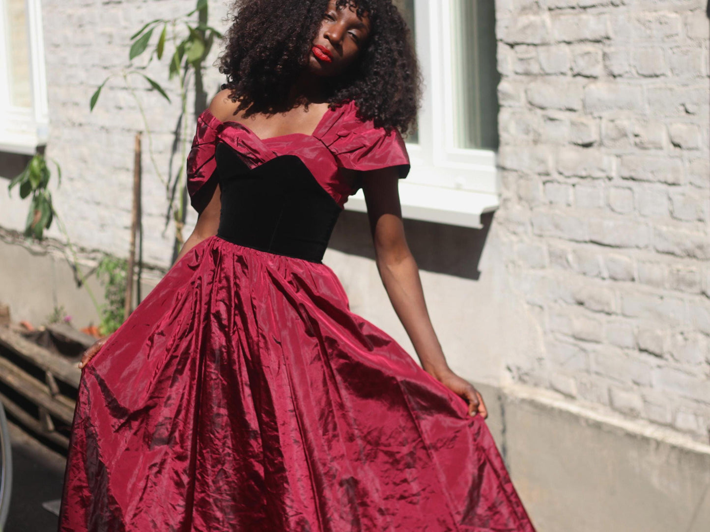 80s Laura Ashley Ball Gown| Vintage Velvet like and Tafetta Opulent Evening Dress