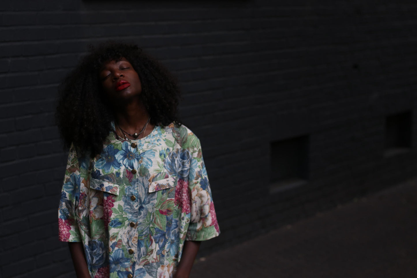 Vintage Floral Cotton-Linen Blazer: Oversized 90s Botanical Jacket