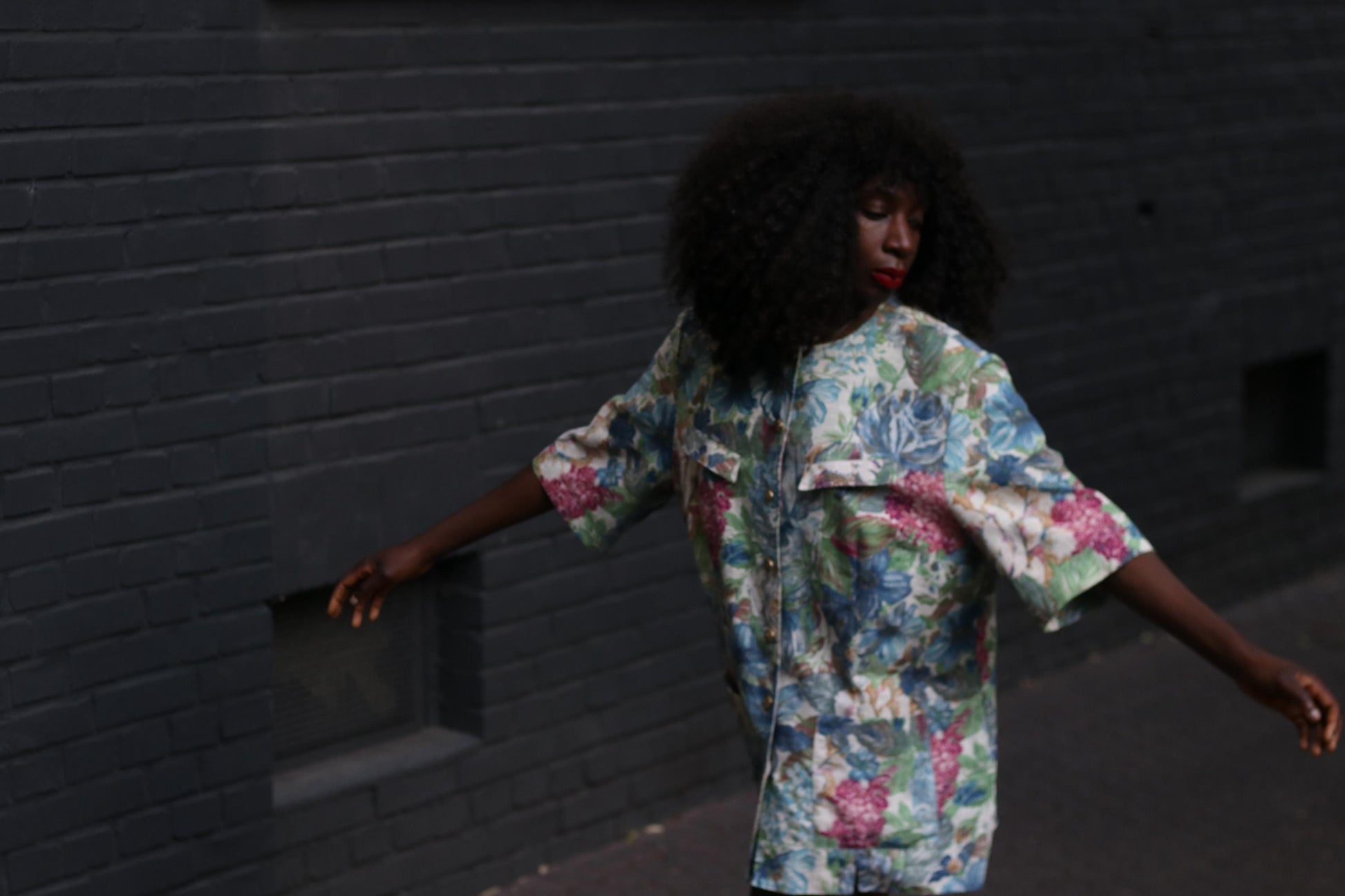 Vintage Floral Cotton-Linen Blazer: Oversized 90s Botanical Jacket