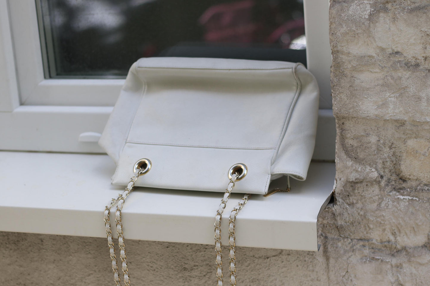 90s White Leather Bag| Vintage Chic Handbag With Chain Strap| Minimalist Shoulderbag