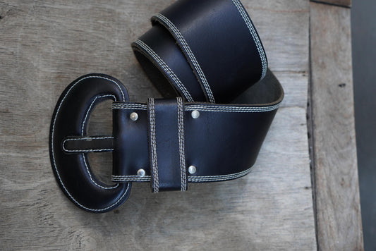 Y2K Wide Black Leather Cinch Belt: Oversized Buckle, White Stitch