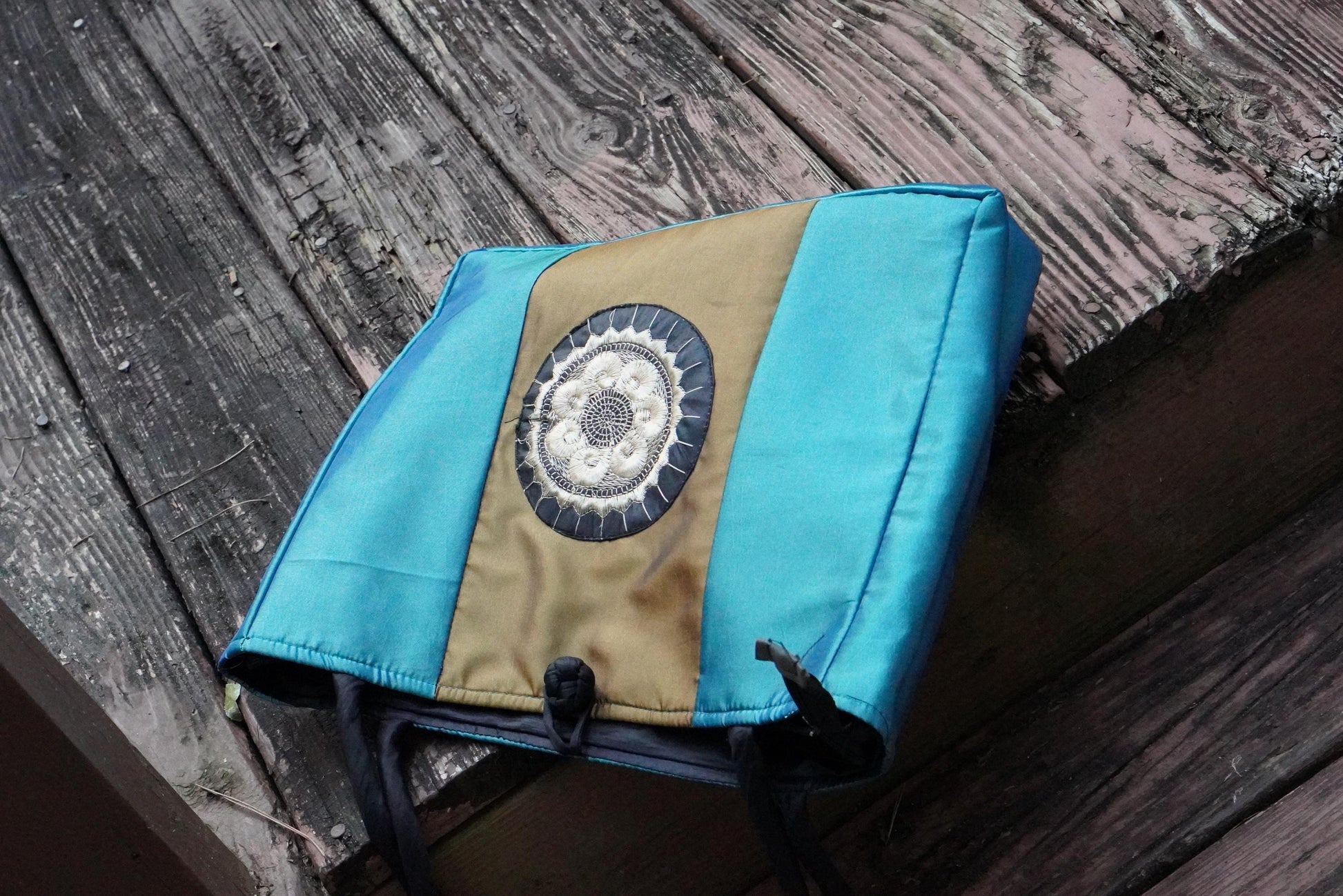 Vintage Thai Blue Gold Embroidered Shoulder Bag Zipper Tote Handbag