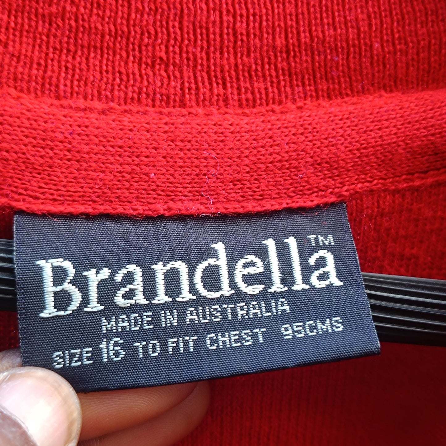 Vintage Red Sweatshirt 90s Crest Logo Pullover Retro College Sportswear Jumper