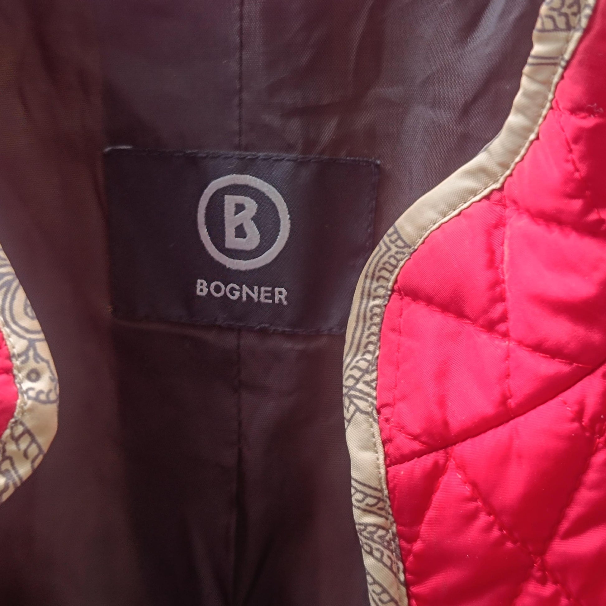 Vintage BOGNER Quilted Jacket Red Beige Baroque Pattern Ski Style Retro Zip Up