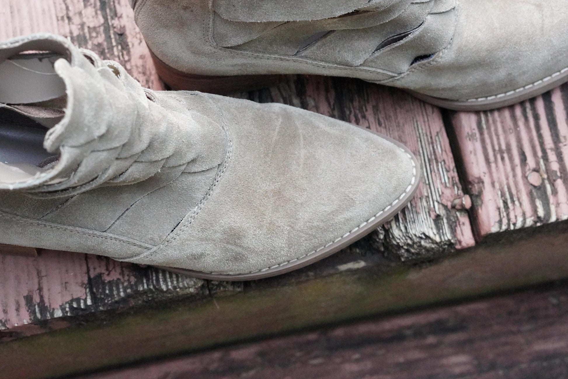 Volatile Suede Ankle Boots; Vintage Taupe Woven Cutout Heel Zipper Western Booties US 6.5