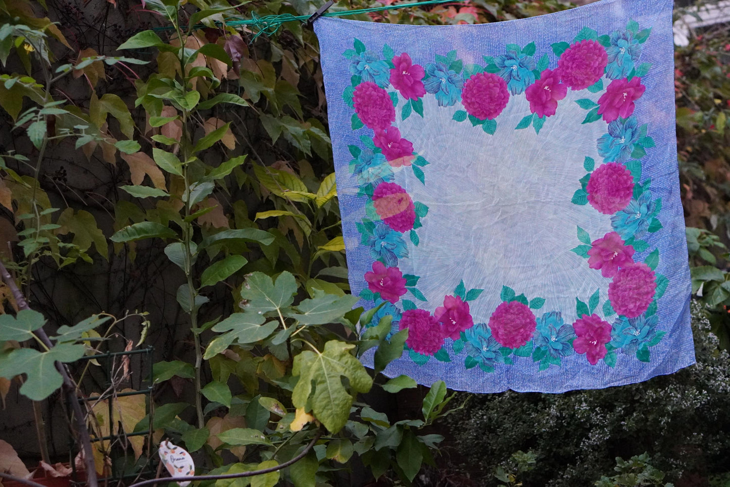 Torrente Paris Silk Scarf Vintage Floral Fuchsia Blue Square Foulard Carré