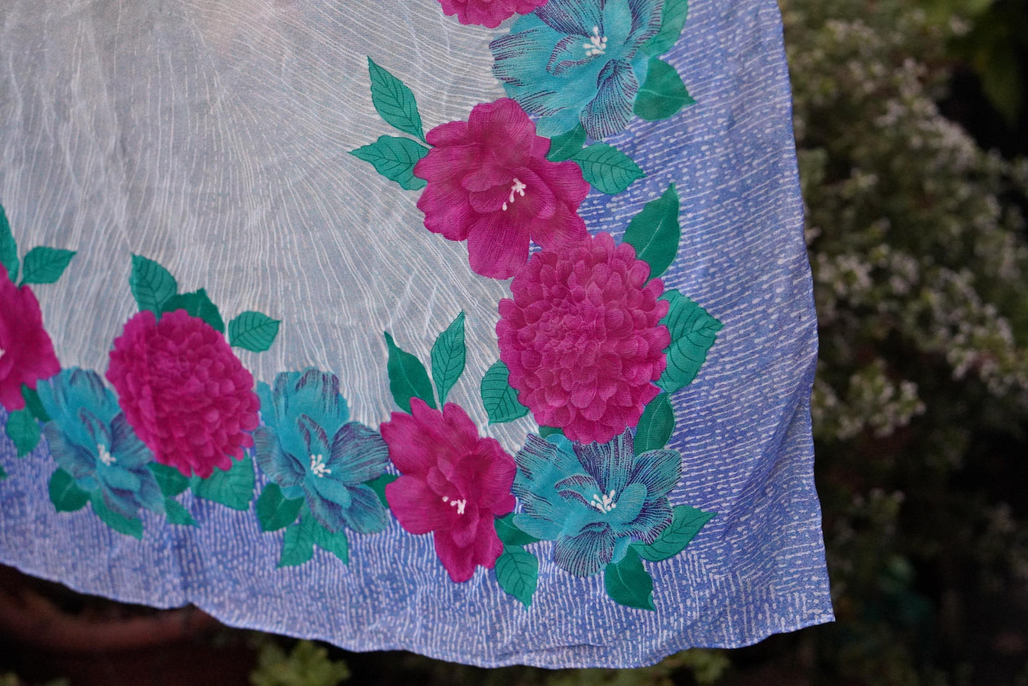 Torrente Paris Silk Scarf Vintage Floral Fuchsia Blue Square Foulard Carré
