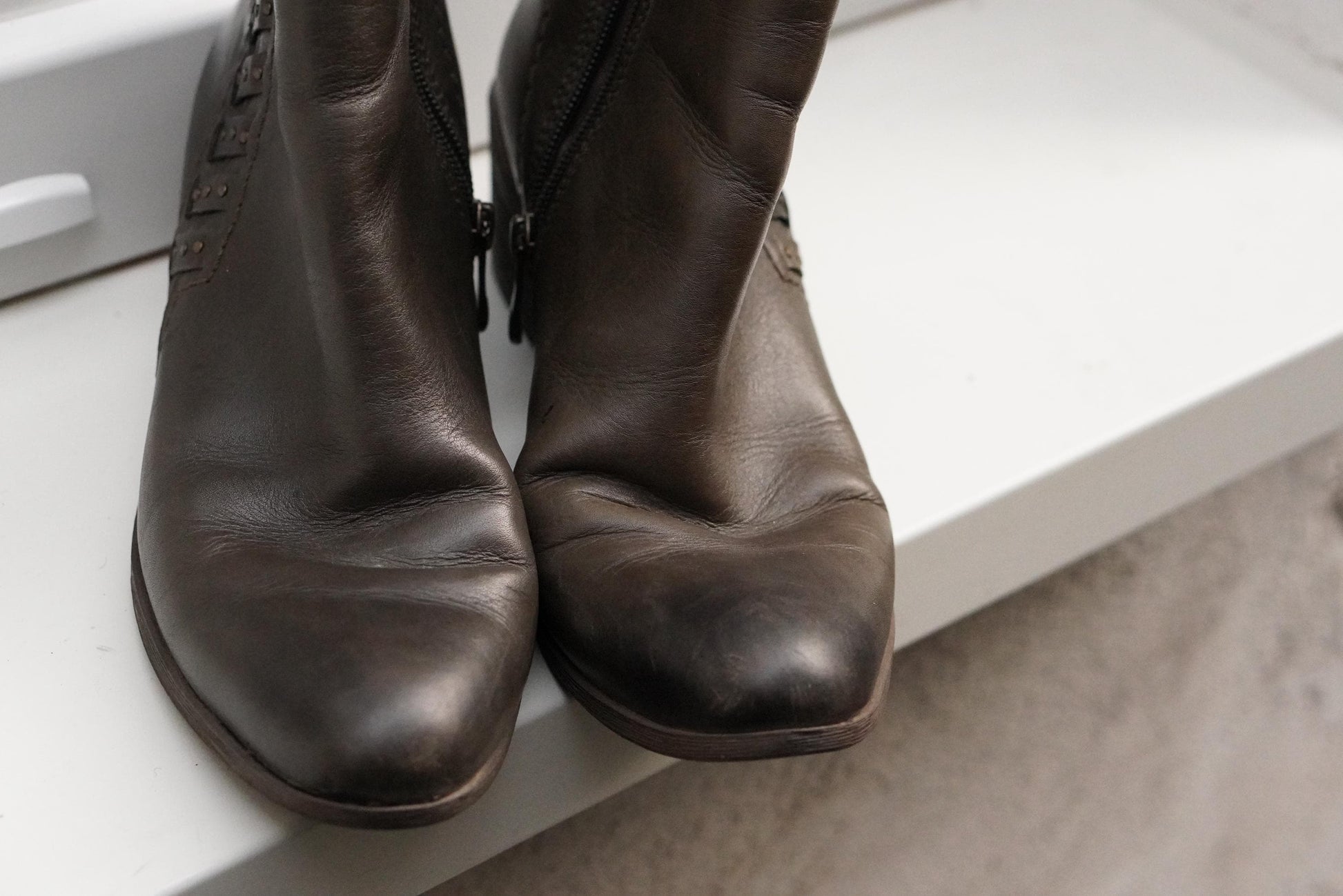 Vintage Brown Leather Ankle Boots: Stud Detail, Block Heel