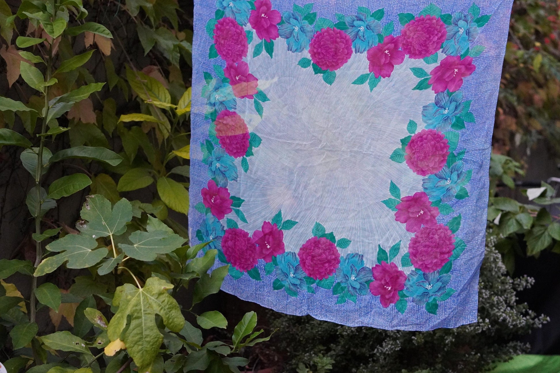Torrente Paris Silk Scarf Vintage Floral Fuchsia Blue Square Foulard Carré