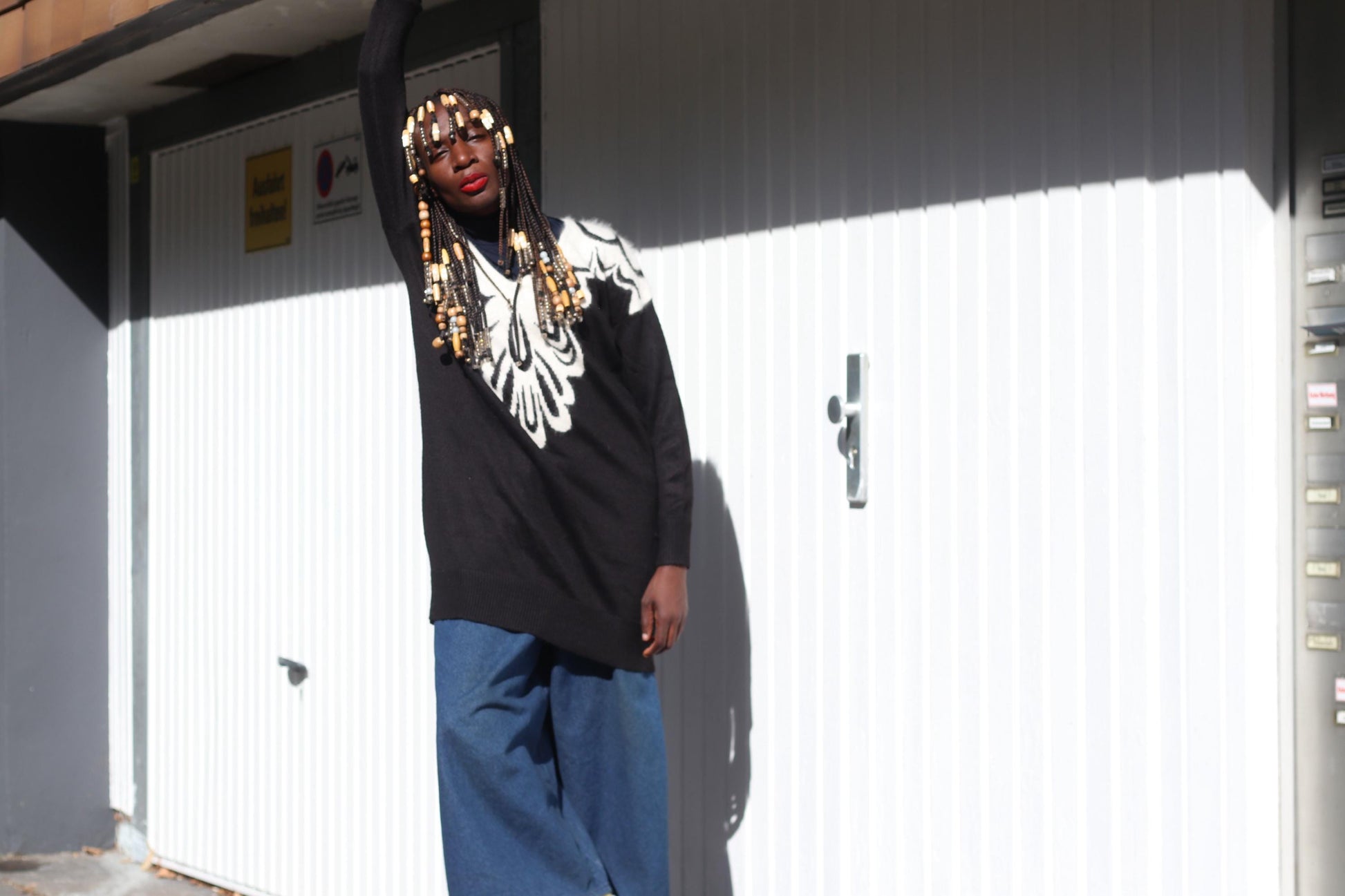 Vintage H&M Graphic Knit Sweater Black White Oversize Jumper Crewneck Layering