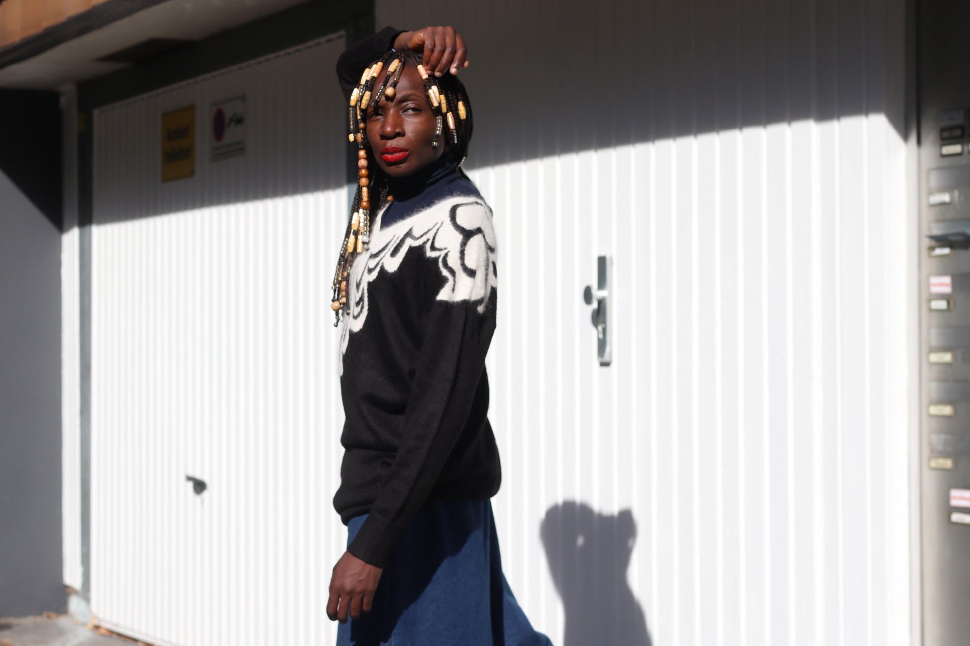 Vintage H&M Graphic Knit Sweater Black White Oversize Jumper Crewneck Layering