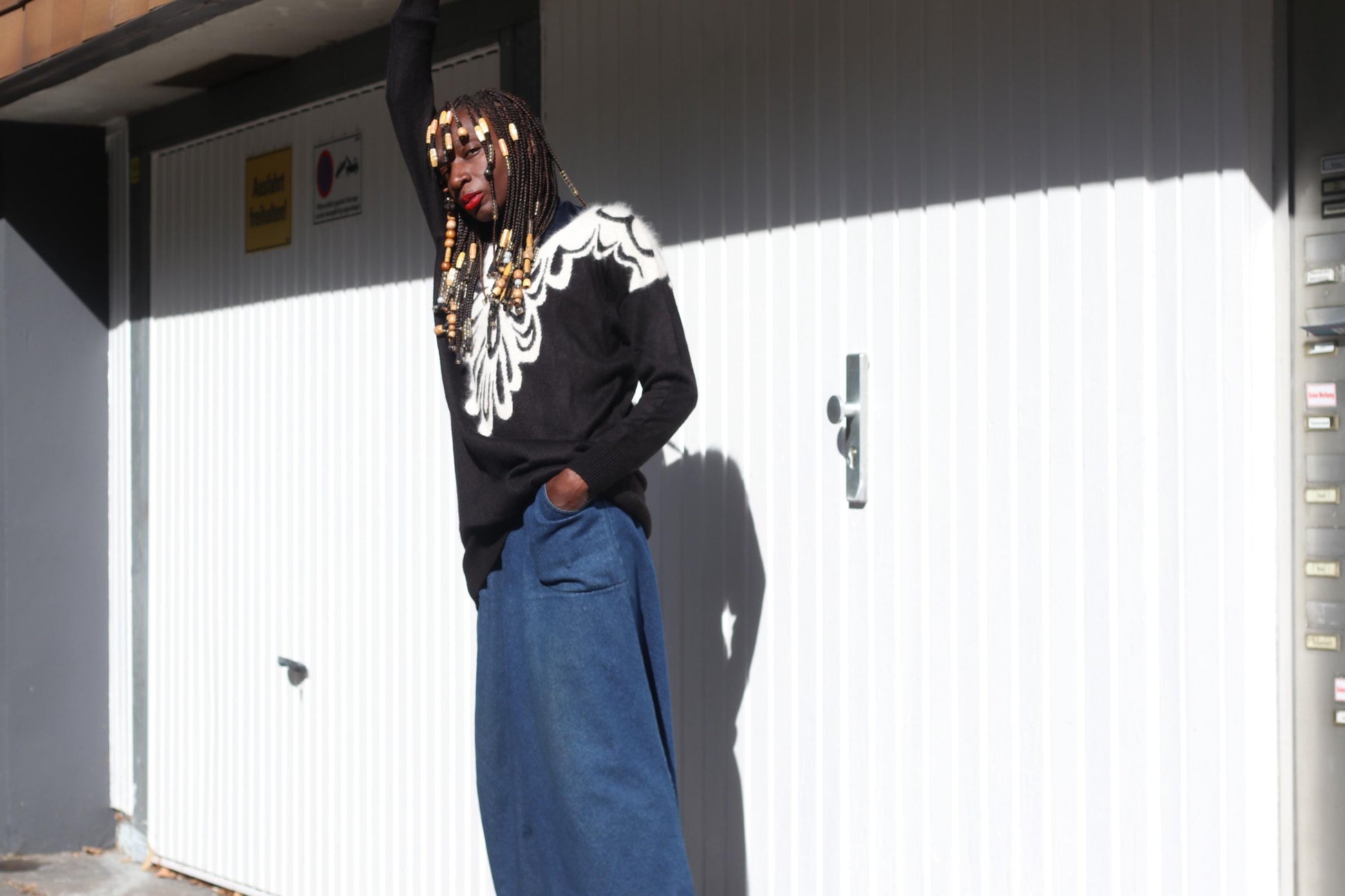 Vintage H&M Graphic Knit Sweater Black White Oversize Jumper Crewneck Layering