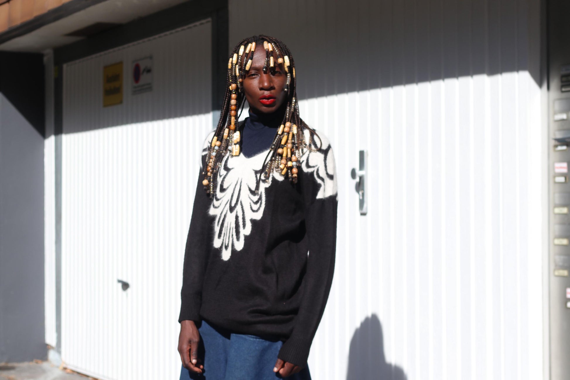 Vintage H&M Graphic Knit Sweater Black White Oversize Jumper Crewneck Layering