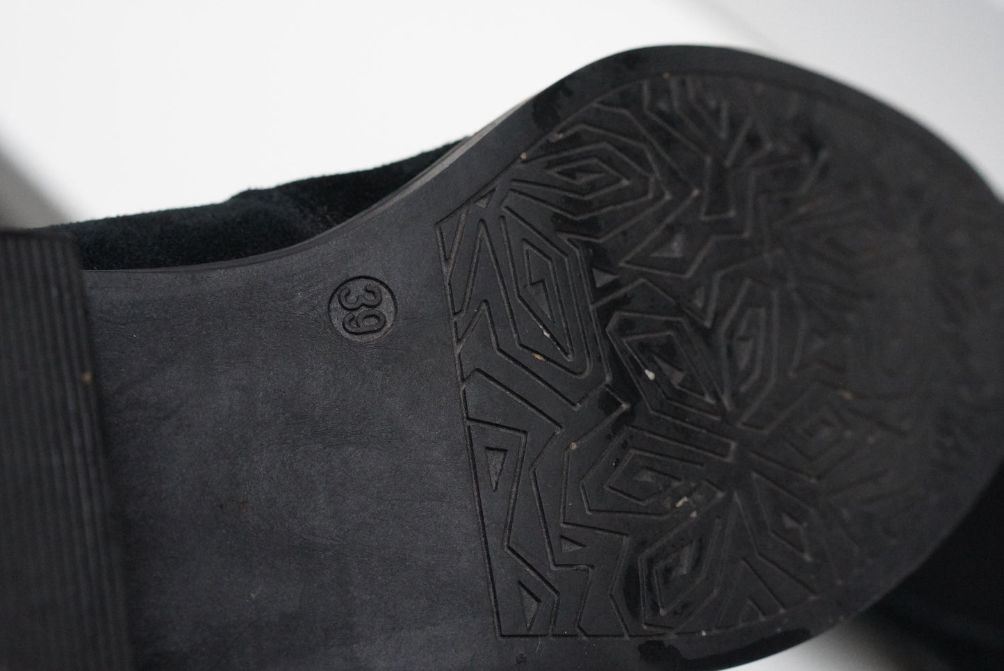 Vintage 5th Avenue Black Suede Chelsea Boots EU 39 Ankle Boot Real Leather Insole