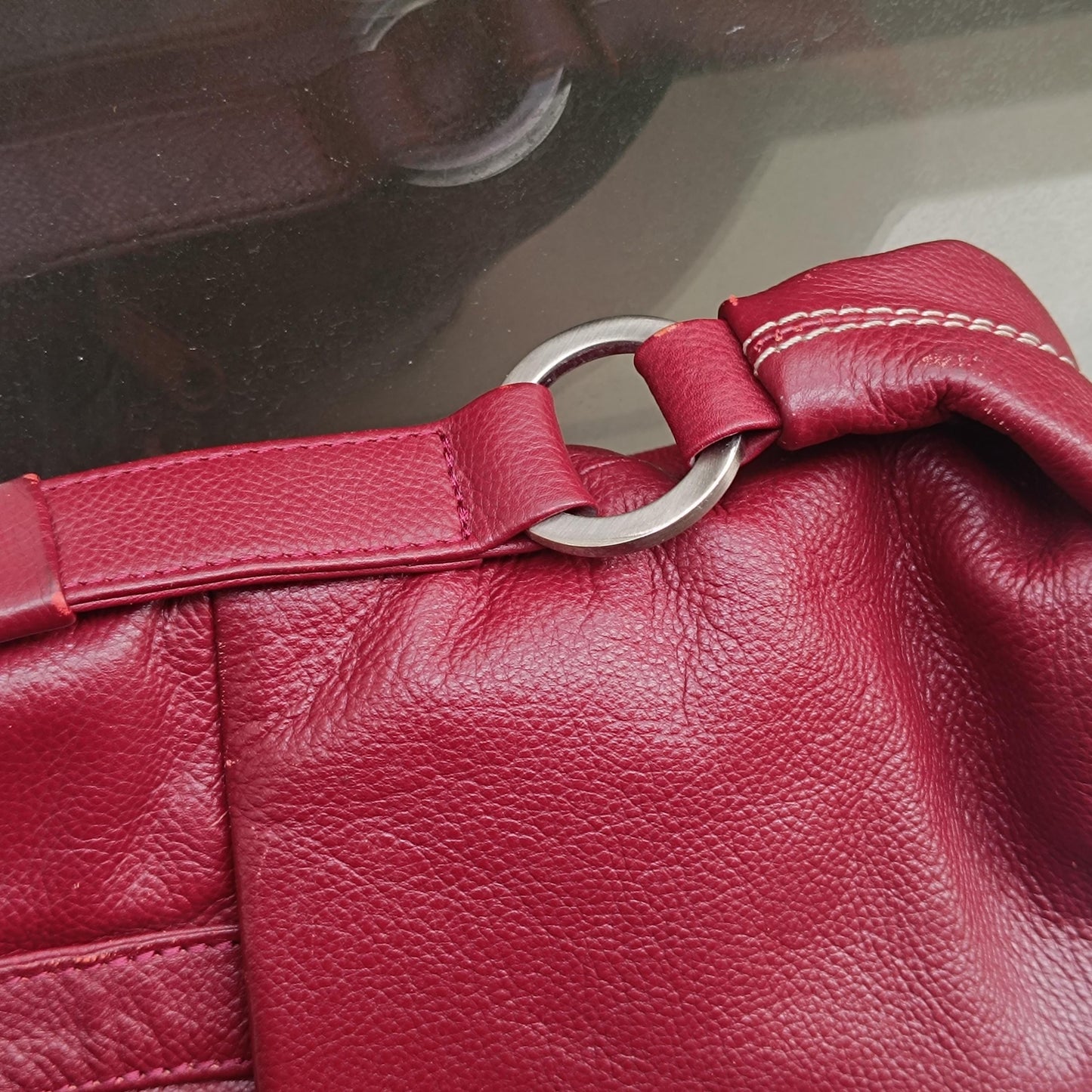 Vintage Gerry Weber Red Pebbled Leather Hobo Shoulder Bag
