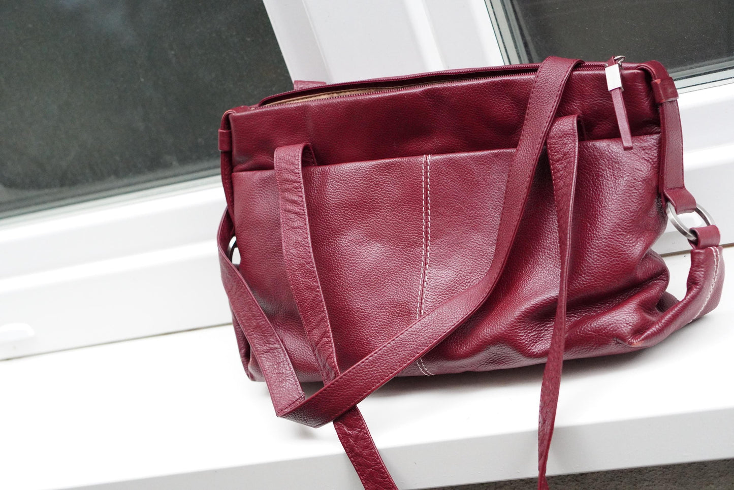 Vintage Gerry Weber Red Pebbled Leather Hobo Shoulder Bag