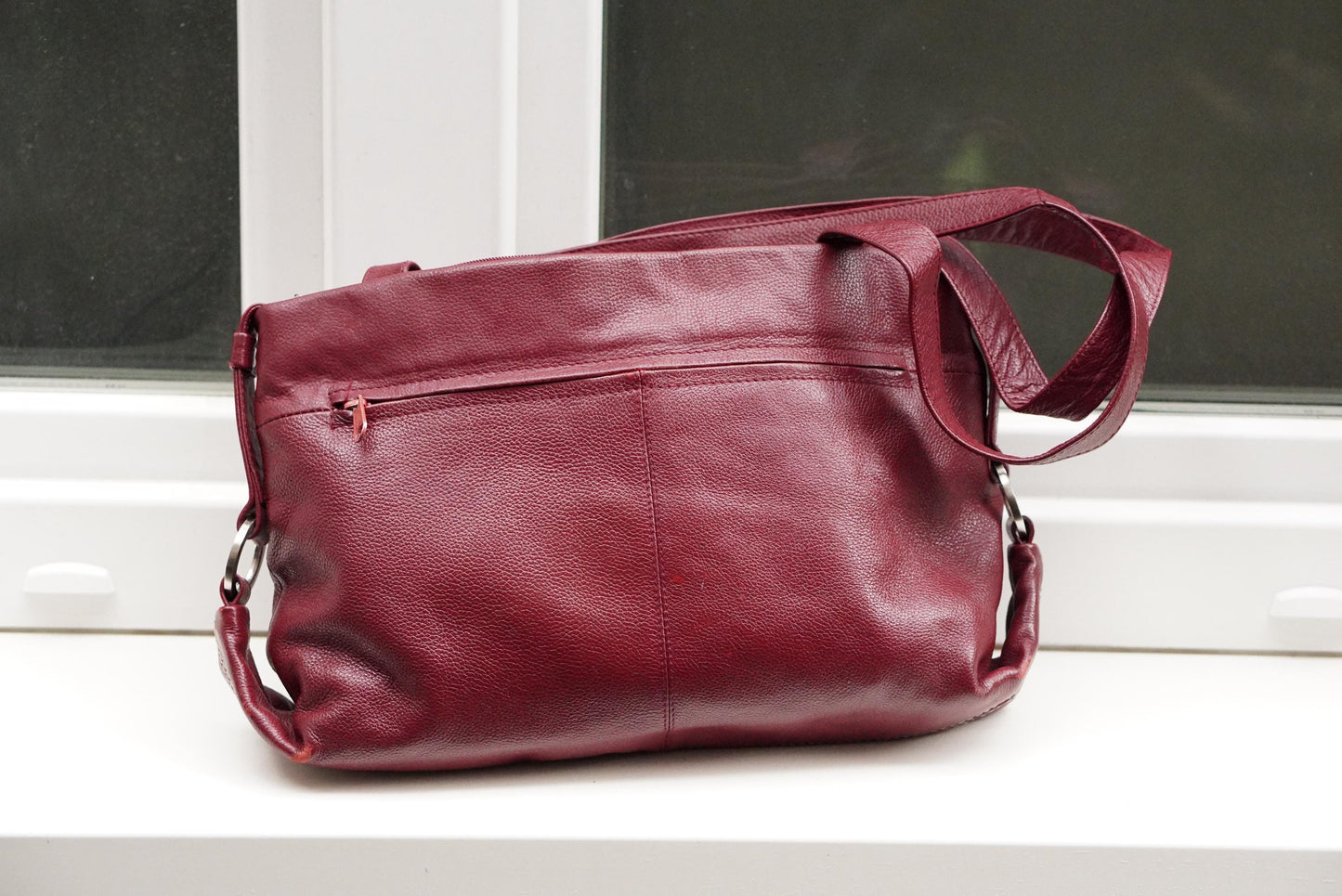Vintage Gerry Weber Red Pebbled Leather Hobo Shoulder Bag