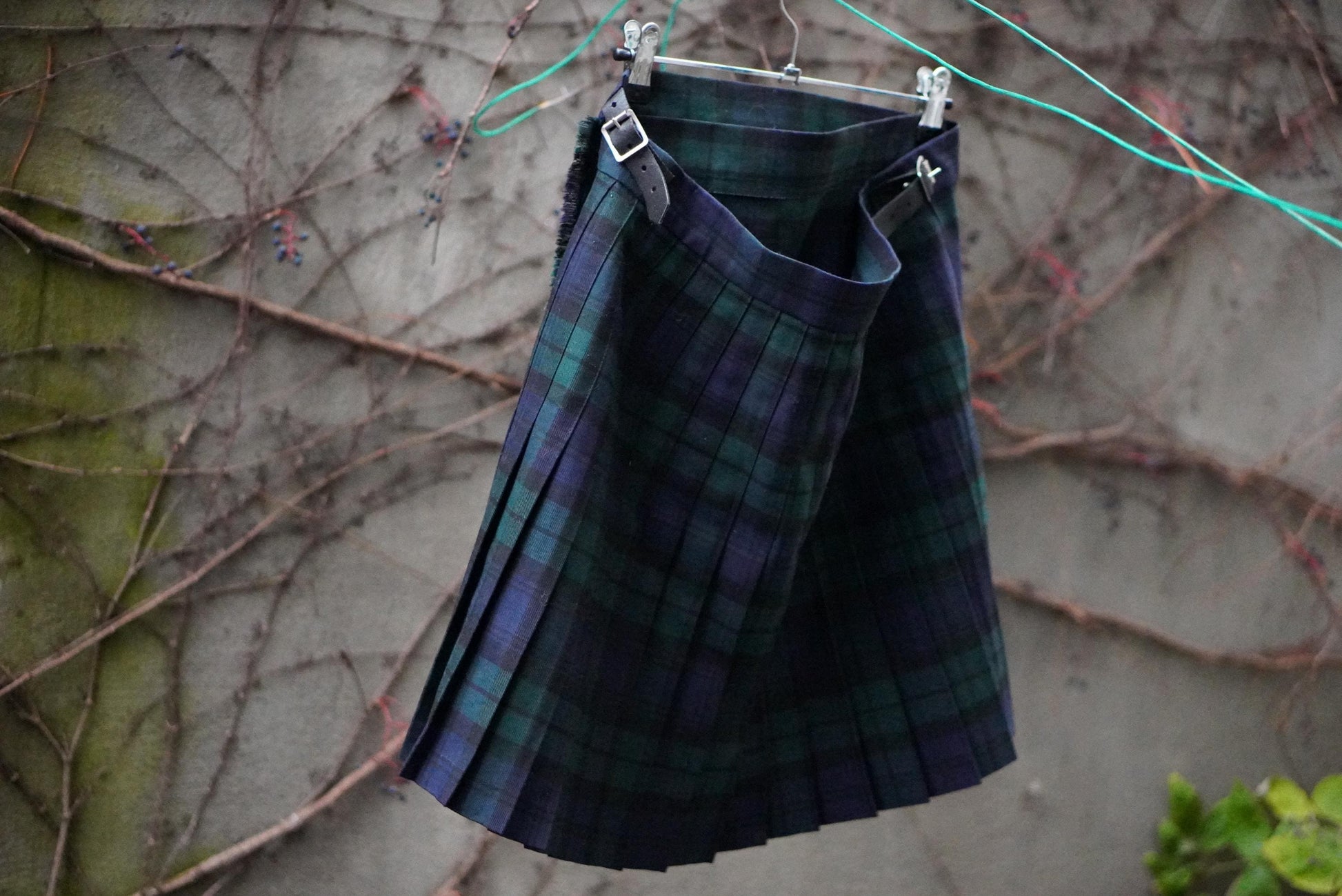 Vintage James Pringle Plaid Skirt | Scotland Wool Blend | Pleated Back Tartan