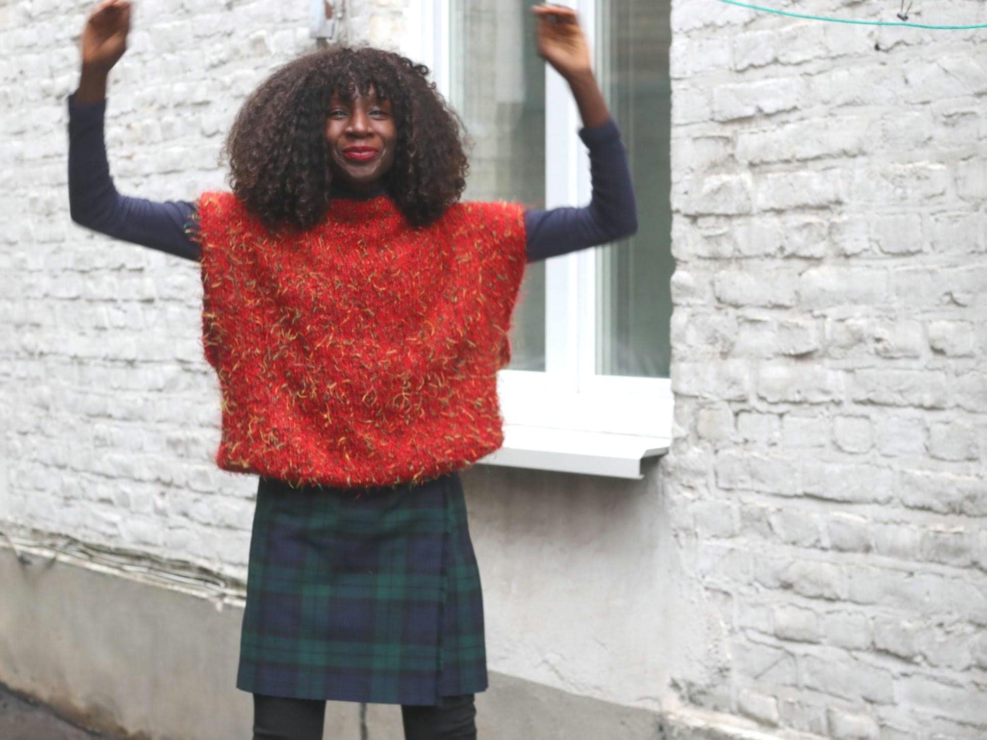 Vintage James Pringle Plaid Skirt | Scotland Wool Blend | Pleated Back Tartan