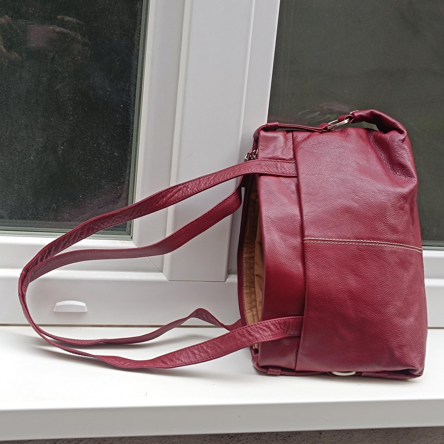Vintage Gerry Weber Red Pebbled Leather Hobo Shoulder Bag