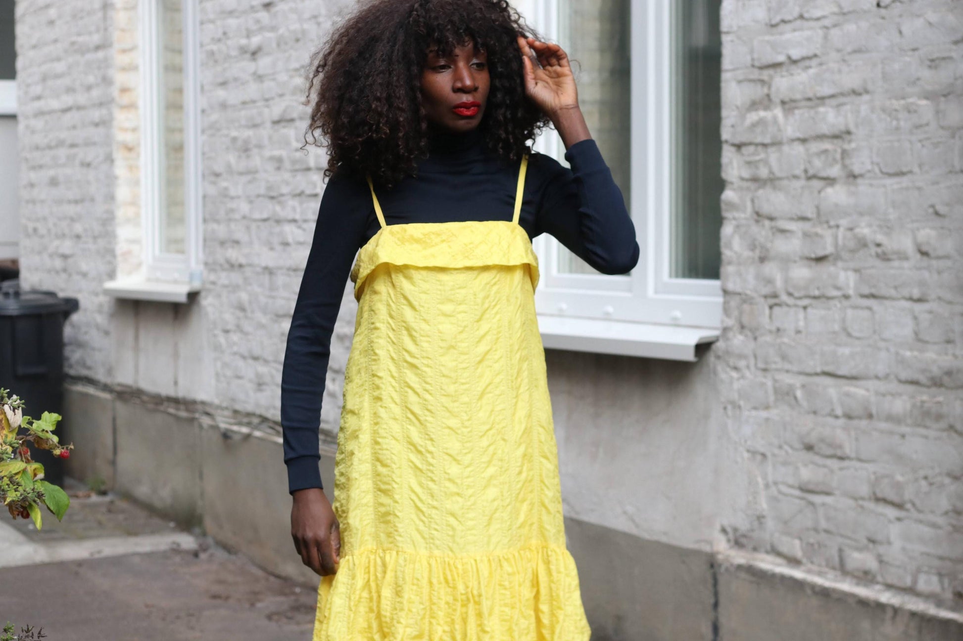 Vintage Bright Yellow Crinkle Maxi Dress Tiered Ruffle A-Line Slip S/M