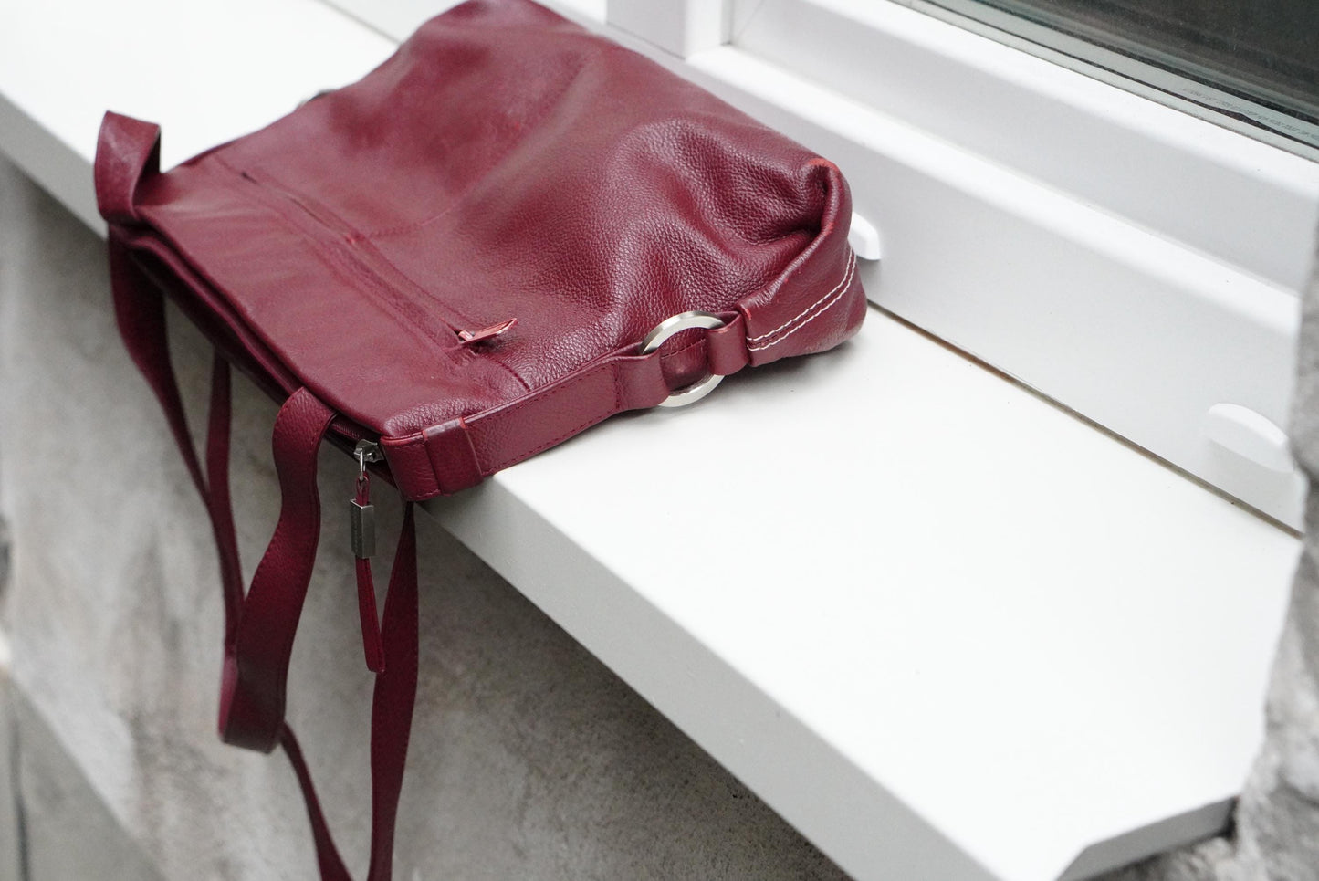 Vintage Gerry Weber Red Pebbled Leather Hobo Shoulder Bag