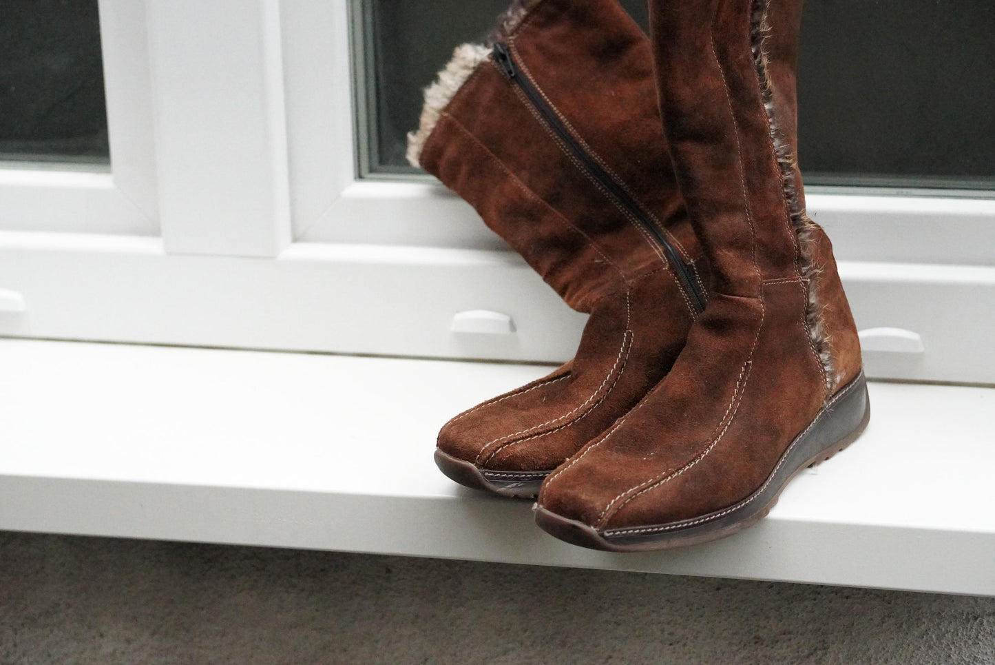 Vintage Brown Suede Faux Shearling Lined Wedge Boots Knee High Winter Size EU38