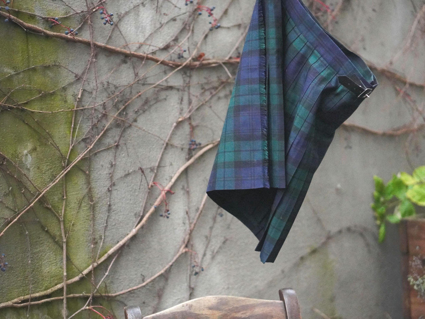 Vintage James Pringle Plaid Skirt | Scotland Wool Blend | Pleated Back Tartan