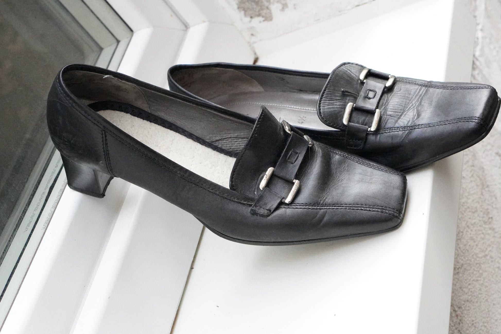 Vintage Gabor Black Leather Pumps Buckle Block Heel Classic Shoes 4.5