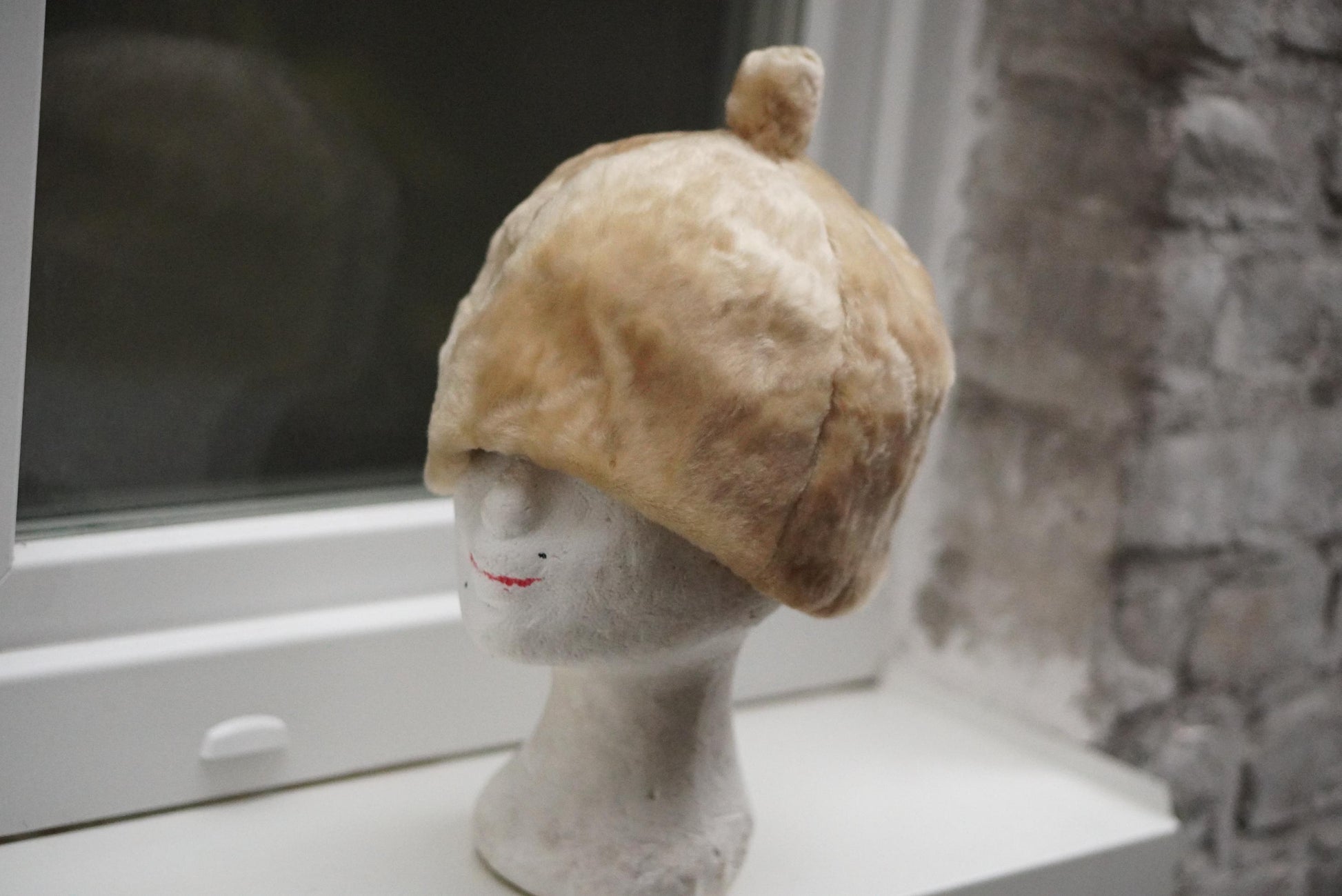 Vintage Faux Fur Pillbox Hat Cream Beige Winter 1950s 1960s Style