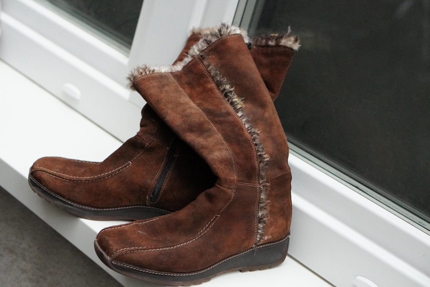 Vintage Brown Suede Faux Shearling Lined Wedge Boots Knee High Winter Size EU38