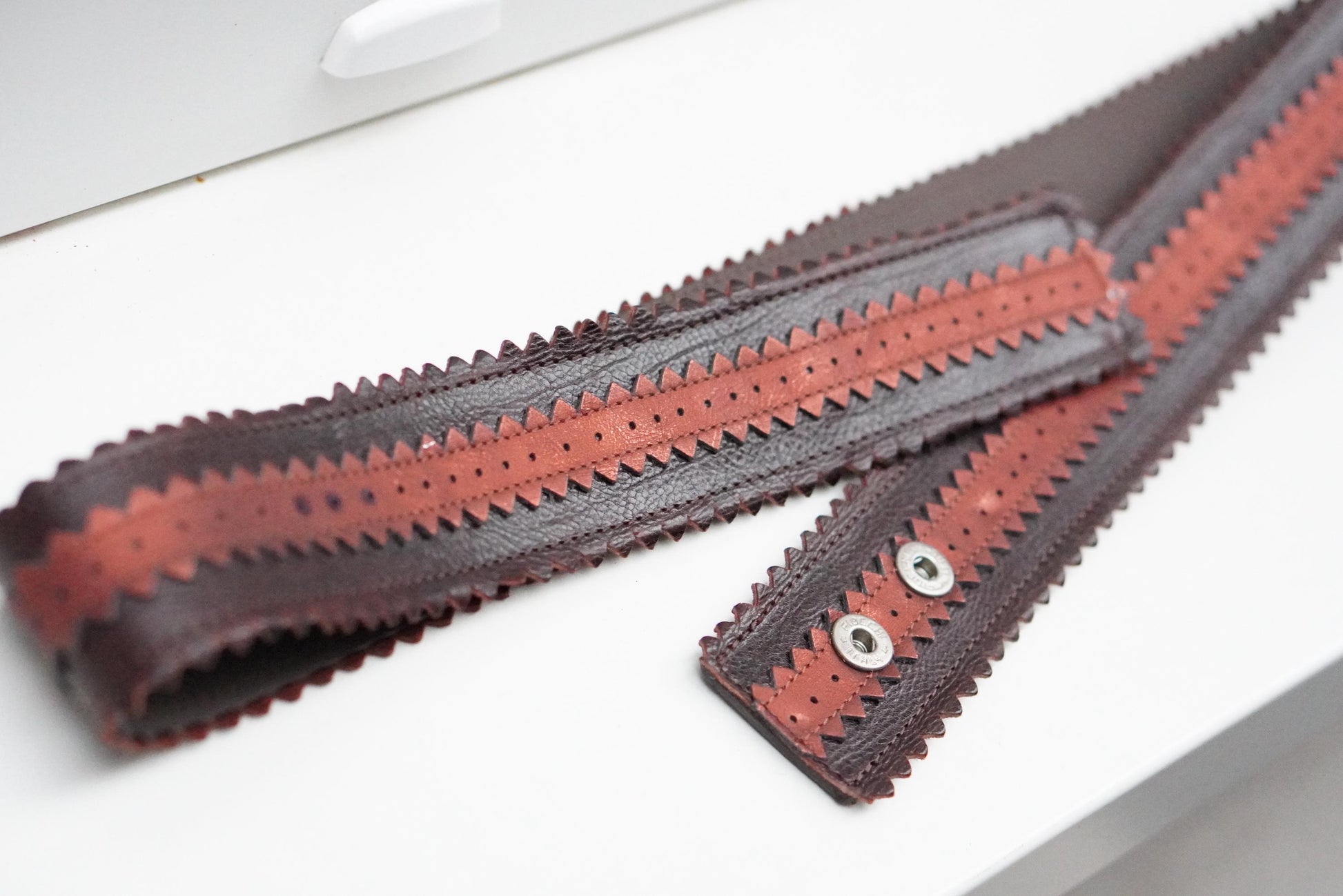 Vintage Wide Brown Leather Belt | Zig Zag Serrated Edge Terracotta Inlay Snap Button