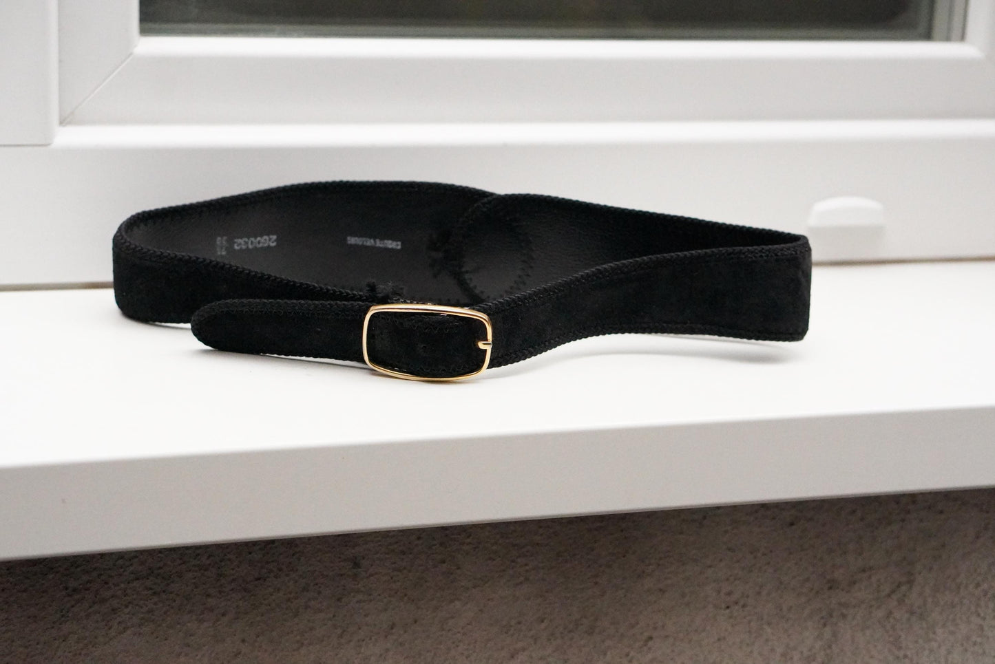 Vintage Black Suede Waist Belt Gold Buckle French Leather Croute Velours 75/30
