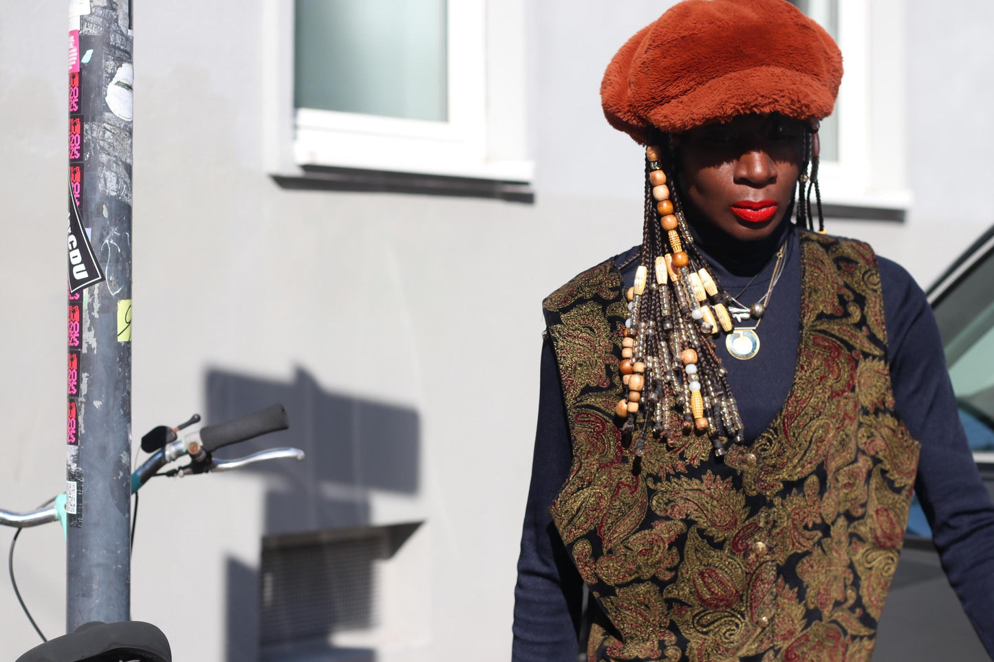 Vintage Paisley Tapestry Vest Brocade Waistcoat Dark Academia Boho Gilet Small