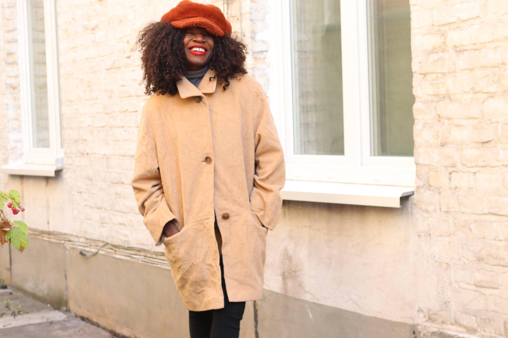 Vintage Camel Wool Angora Blend Coat| Mid Length Minimalism Overcoat |Brown Jacket S-M