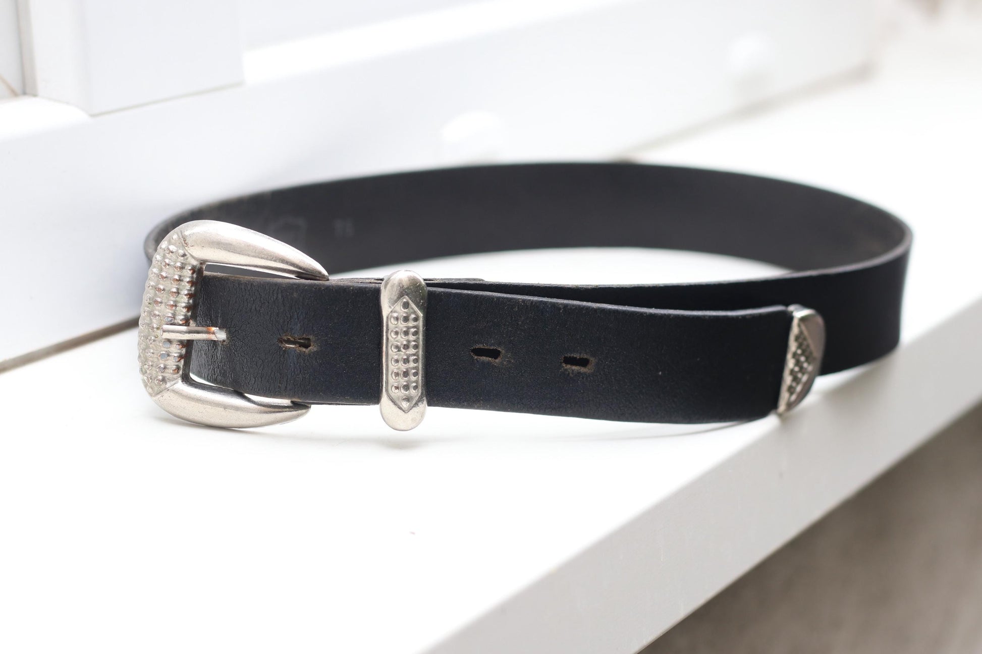 Western Belt Black Leather Silver Buckle| Vintage Cowboy Boho Women's Belt Size 75